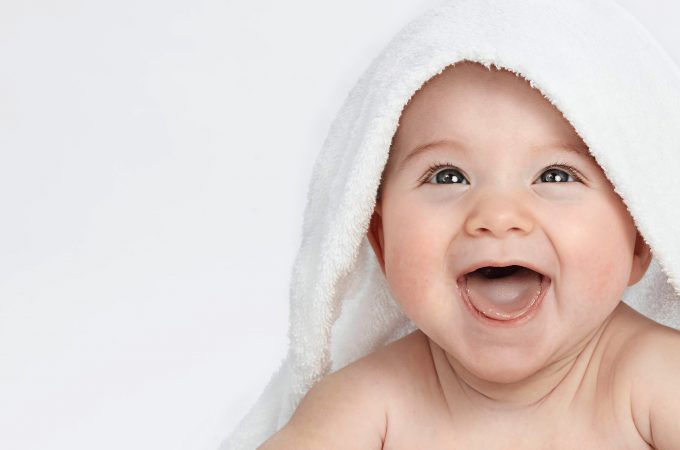 Pourquoi faire rire bébé